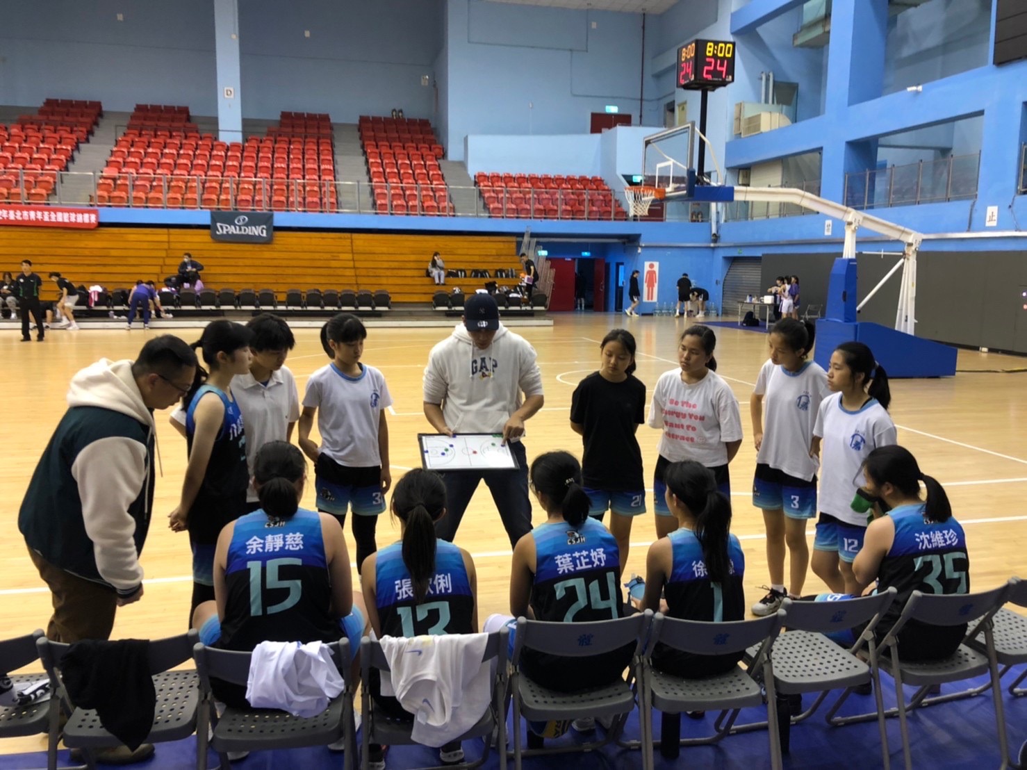 本校女籃隊榮獲112年臺北市青年盃全國籃球錦標賽 青少年女子組第五名! 榮獲佳績